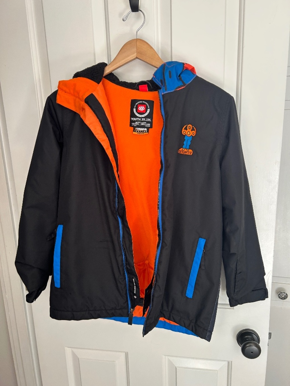 686 Forest Insulated Snow Jacket - Black, Blue, Orange - Size Large